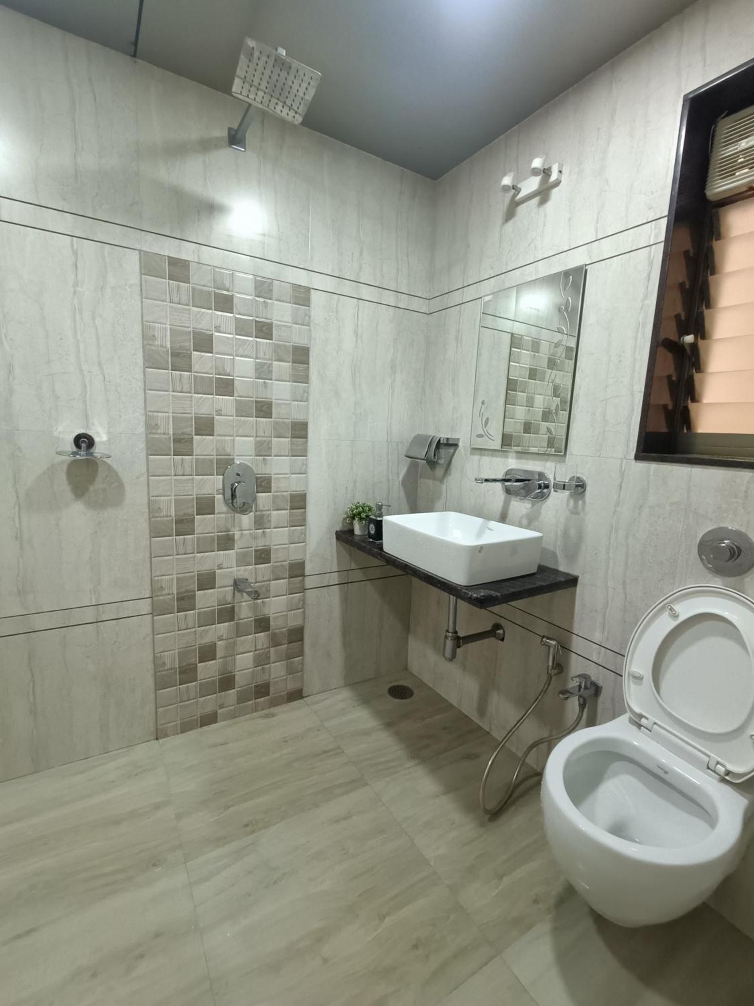 Rain Mist 4Bhk Luxury Villa With Private Pool Lonavala Εξωτερικό φωτογραφία